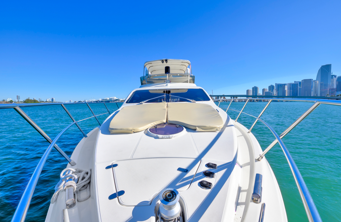 Azimut Flybridge Dolce Vita III 60ft